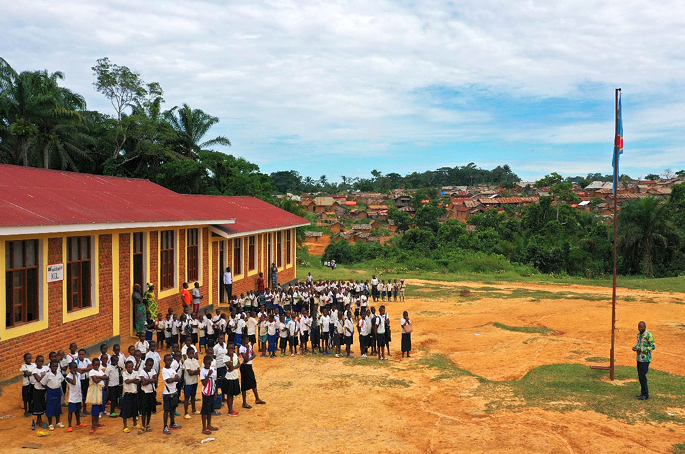 Bafwambaye school, Adumbi [photo]